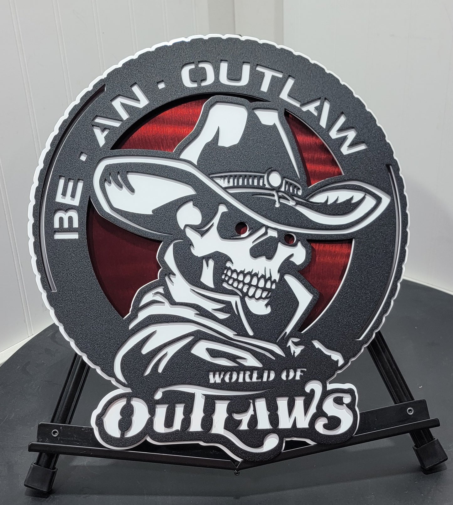 World Of Outlaws Be An Outlaw Logo