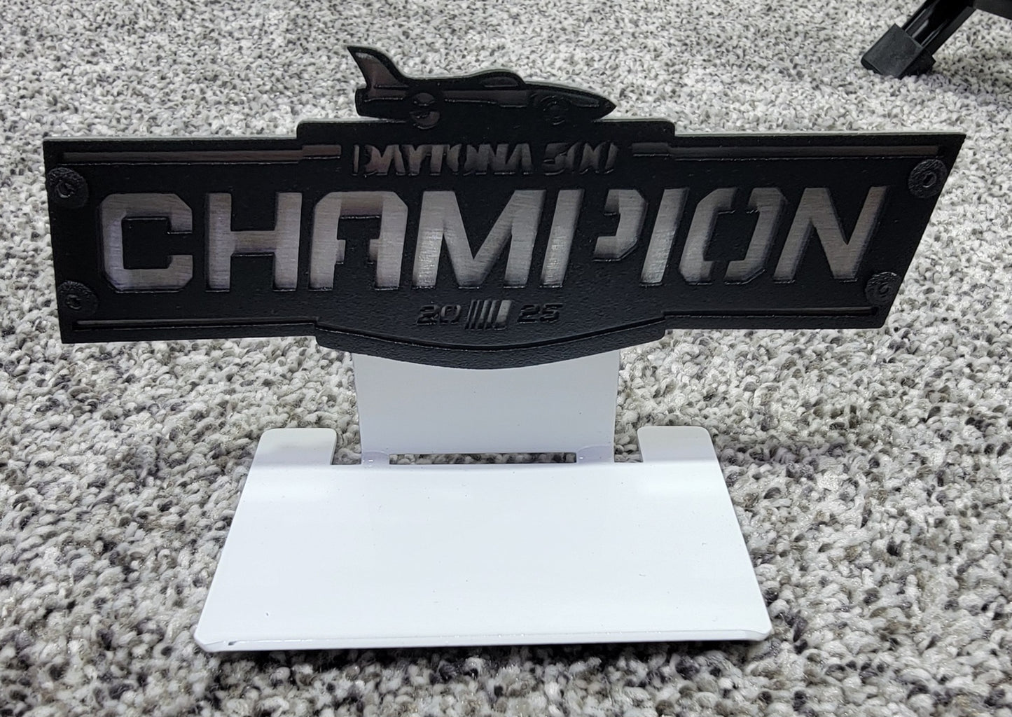 Nascar Daytona 500 Champion Collectible - Magnet and Diecast Display